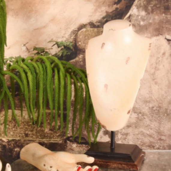 Papuošalų laikiklis